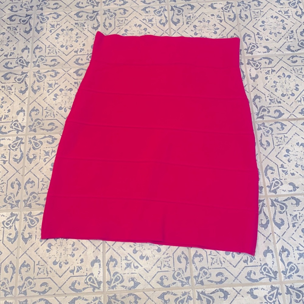 BCBGMaxAzria skirt